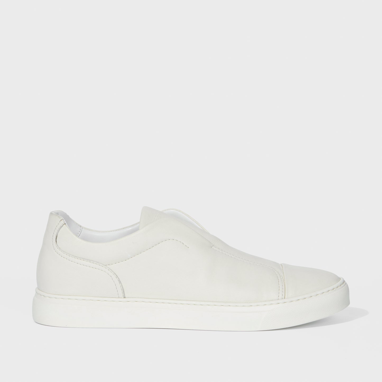 Aaron L Nappa Off White