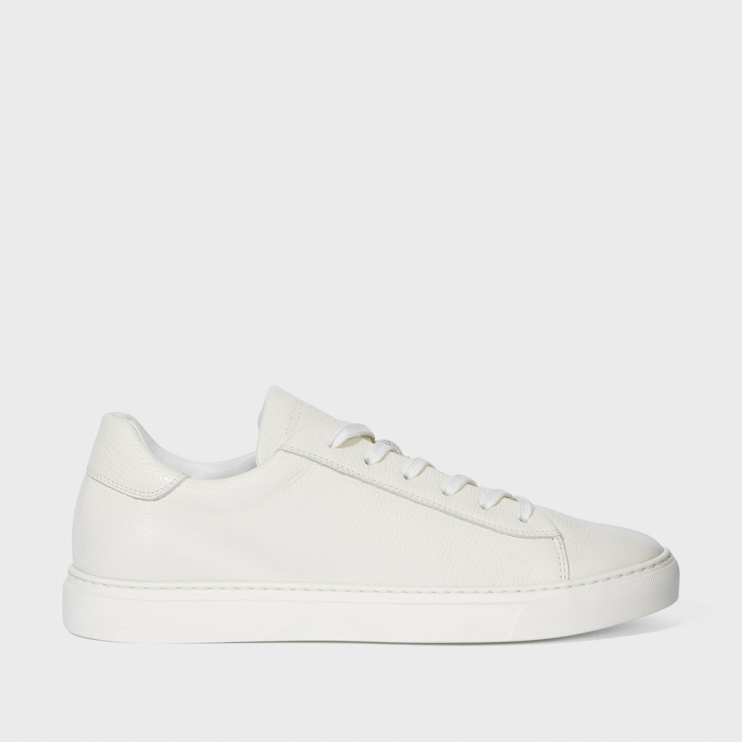 Travis Soft Milled Calf White