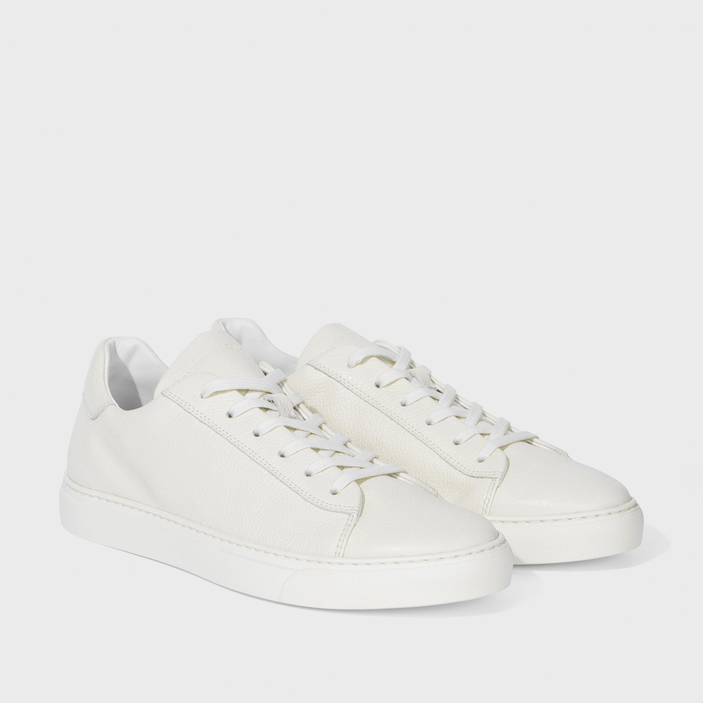 Travis Soft Milled Calf White
