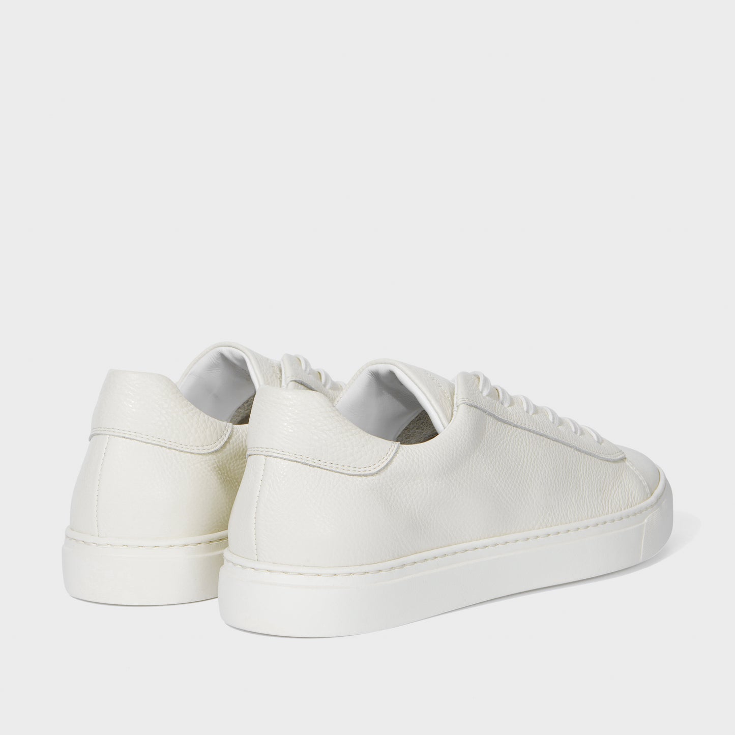 Travis Soft Milled Calf White