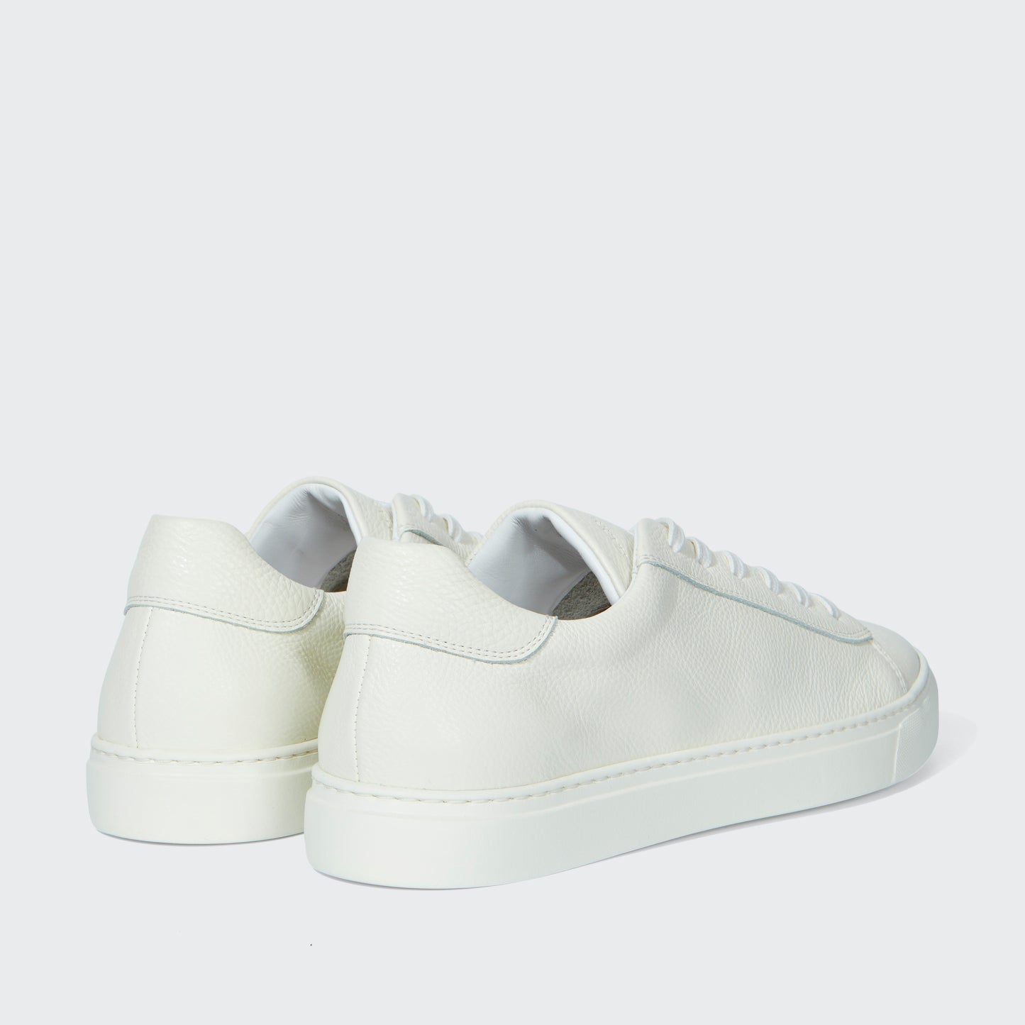 Travis Soft Milled Calf White