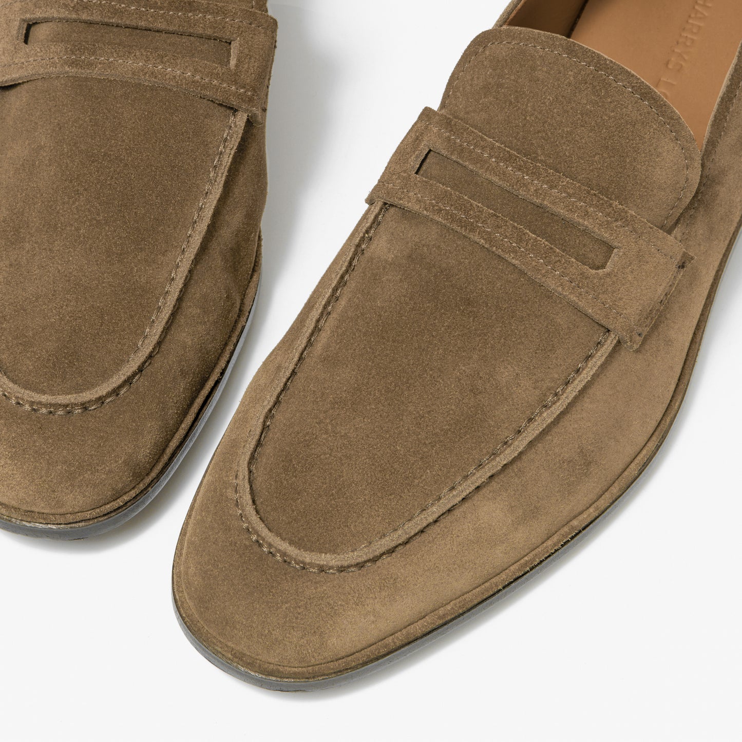 Windsor Velvet Suede Sand