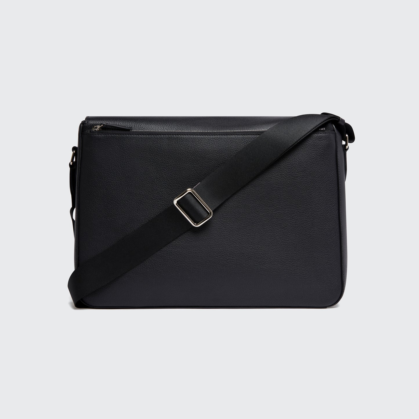 Messenger Grained Leather Black